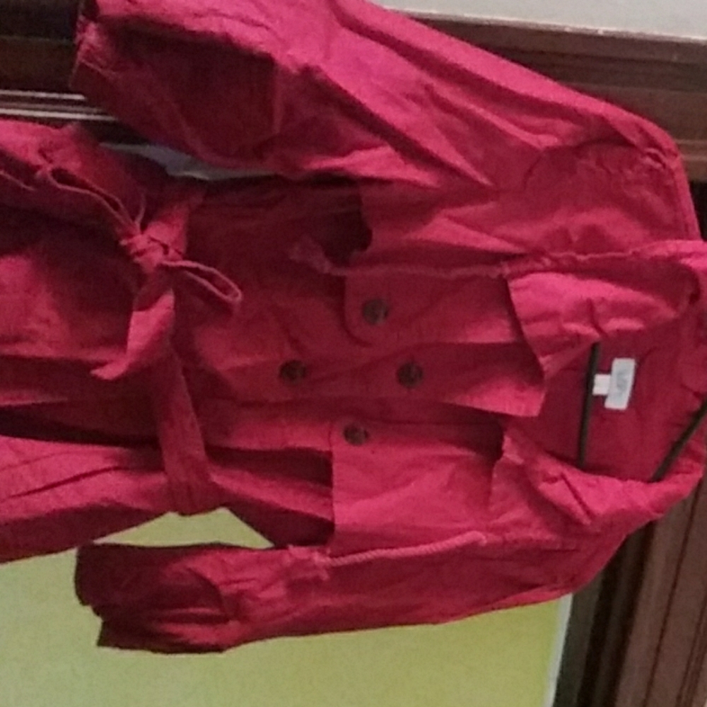 Cute raspberry jacket. Never worn.